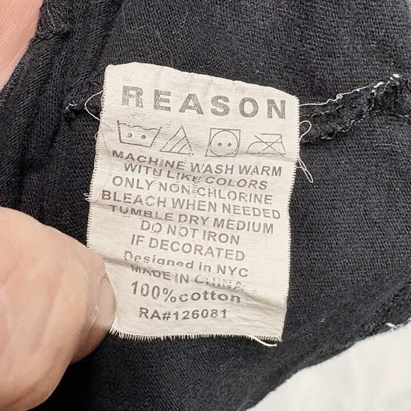 Reason Skull Fire & Roses Embroidered T-Shirt Mens Size XXL Black AOP - Picture 4 of 10